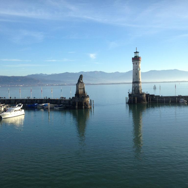 Hotel Montfort-Schlossle Lindau  Exterior photo